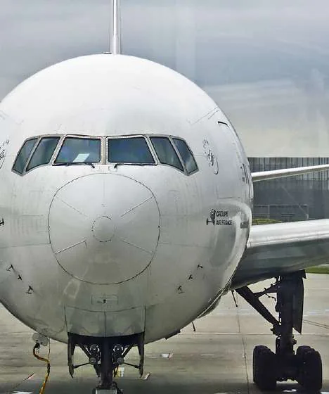 Passenger aircraft on an airport apron